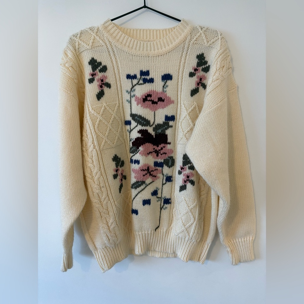 Vintage Jessica Cream Floral Knit Sweater